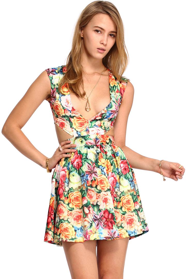Romwe Romwe V-neck Cut-out Floral Print Pleated Dress