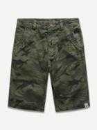 Romwe Men Camouflage Pocket Cargo Shorts