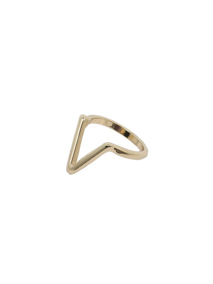 Romwe Golden Smooth Triangle Hollow Ring