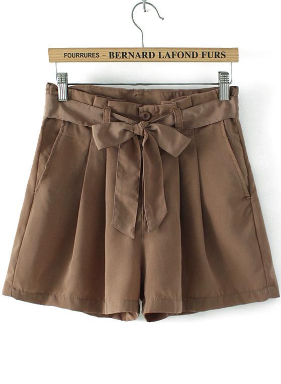 Romwe Belt Pockets Straight Shorts