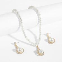 Romwe Faux Pearl Pendant Necklace & Earrings