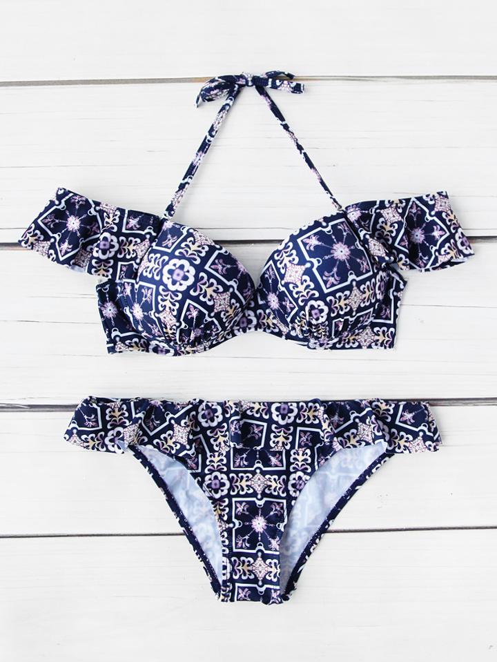 Romwe Fleur De Lis Print Ruffle Detail Bikini Set
