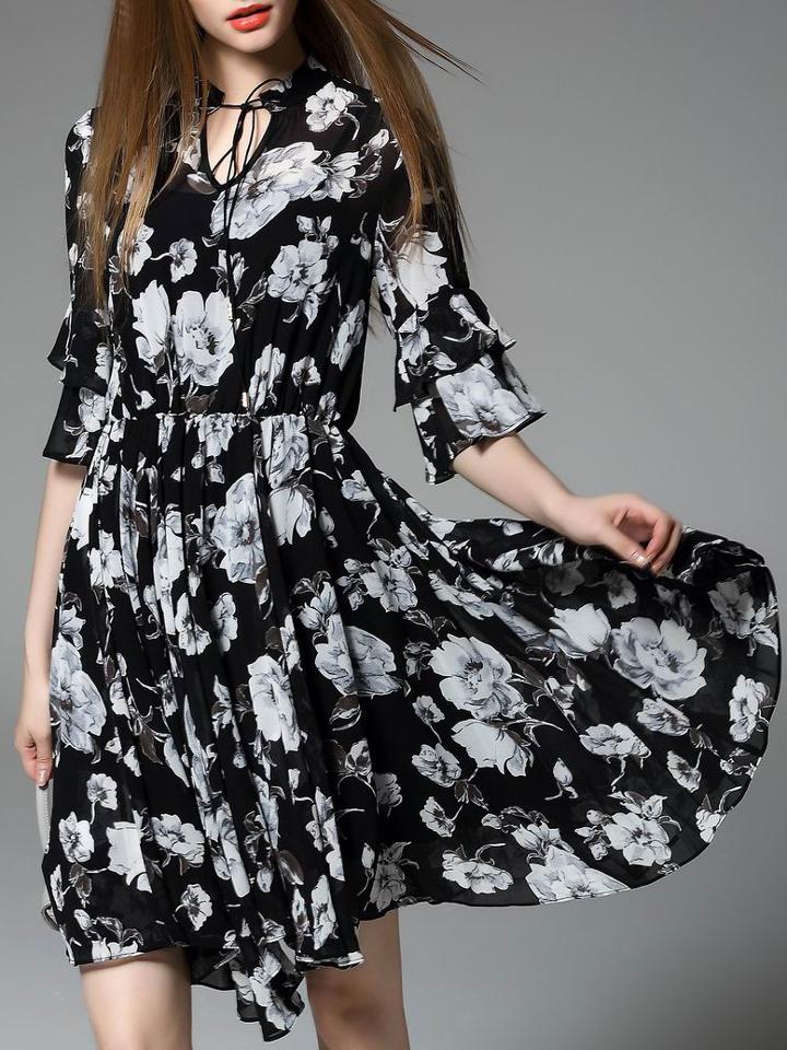 Romwe Black Tie Neck Bell Sleeve Print Dress