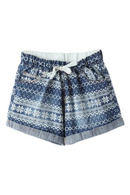 Romwe Romwe Drawstring Snowflake Print Pocketed Shorts