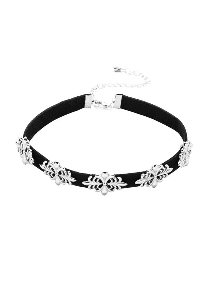 Romwe Black Velvet Choker With Silver Charm