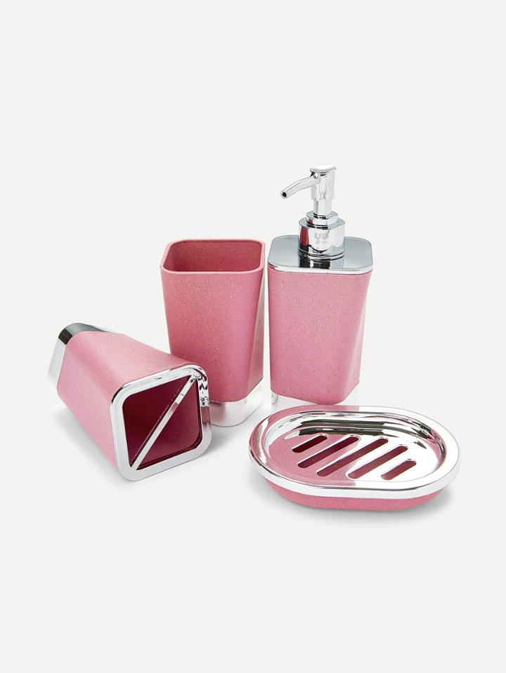 Romwe 4pcs Bath Accessories Set
