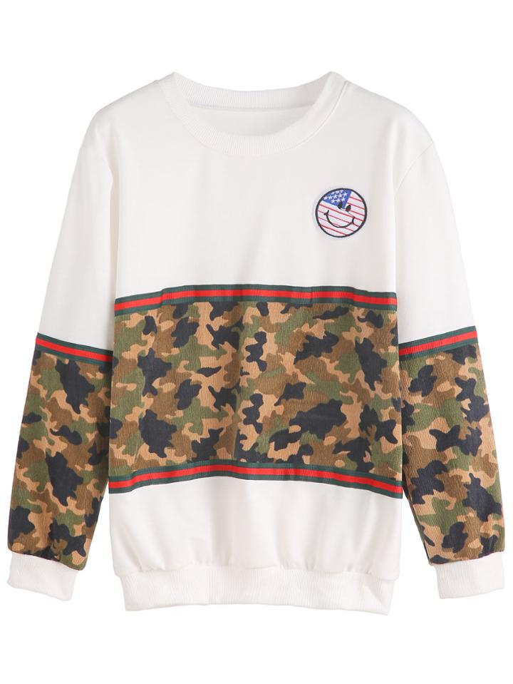 Romwe Contrast Camo Print Embroidered Patch Sweatshirt