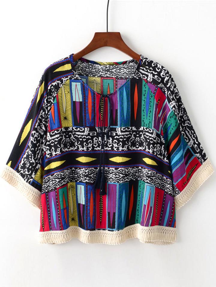 Romwe Crochet Trim Fringe Tie Neck Cape Tee