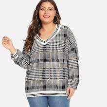 Romwe Plus Plaid Print V Neck Tee