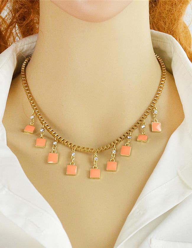 Romwe Gold Plated Chain Square Necklace