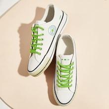 Romwe Lace-up Low-top Sneakers