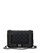 Romwe Quilted Chain Detail Flap Pu Chain Shoulder Bag