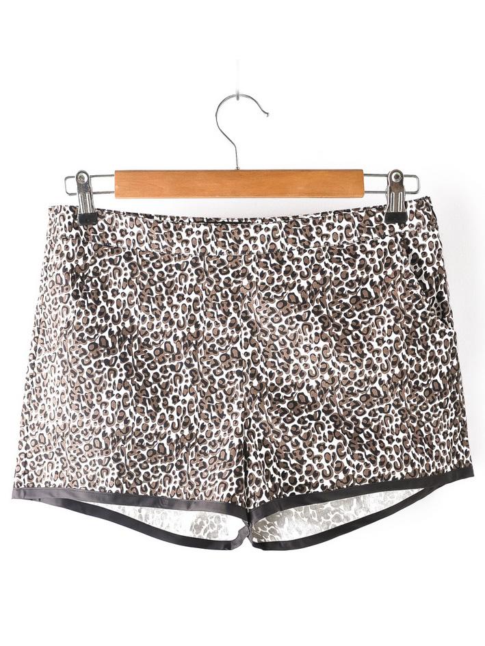 Romwe Brown Pockets Contrast Piping Leopard Shorts