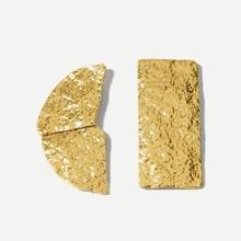 Romwe Textured Metal Mismatched Drop Earrings