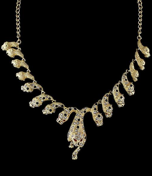 Romwe Gold Diamond Gold Snake Necklace