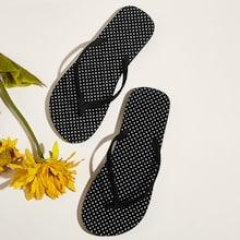 Romwe Polka Dot Detail Flip Flops