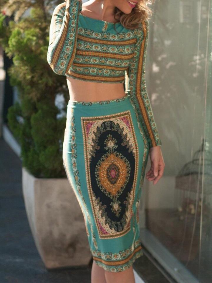 Romwe Long Sleeve Crop Top With Vintage Print Skirt