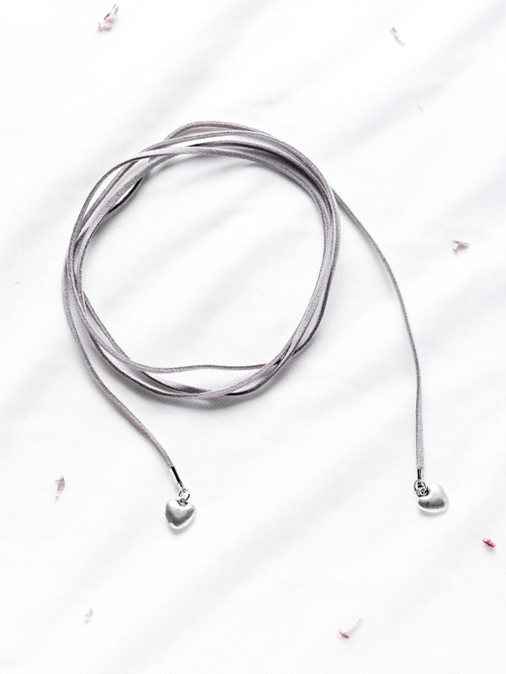 Romwe Grey Heart Pendant Layered Choker