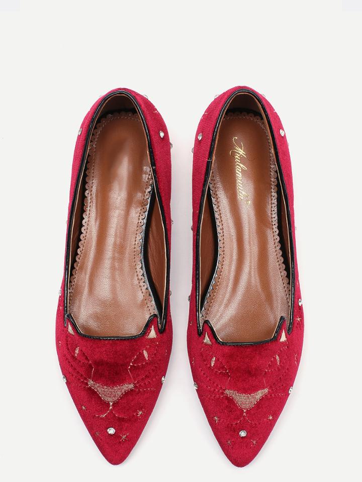 Romwe Burgundy Animal Embroidered Point Toe Flats
