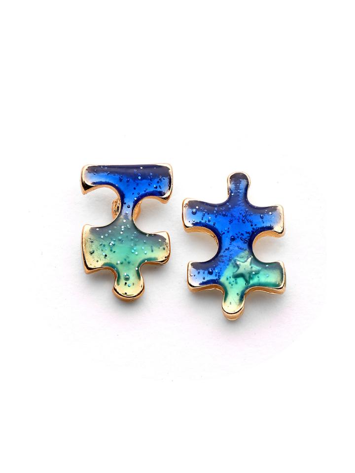 Romwe Galaxy Design Stud Earrings