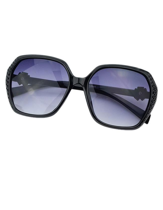 Romwe Newest Coming Mix Color Oversized Women Fashion Sunglasses