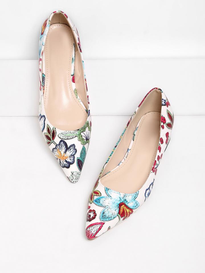 Romwe Flower Pattern Pointed Toe Flats