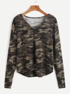 Romwe V Neckline Camo Print Chest Pockets Tee
