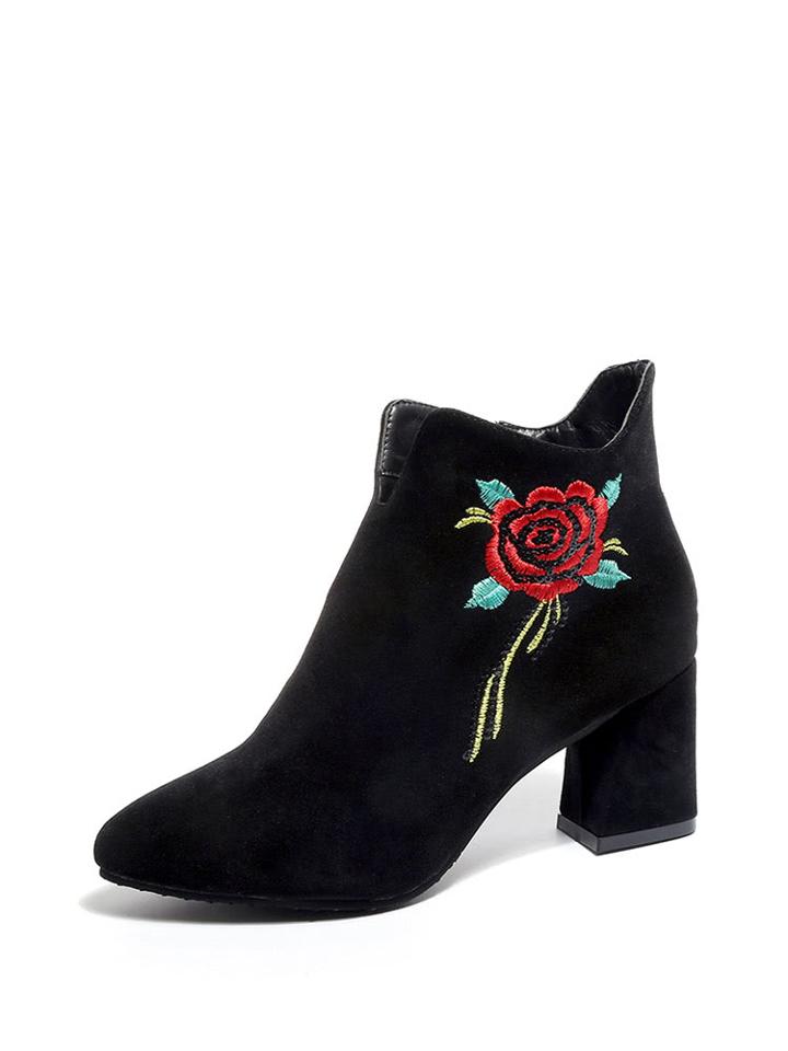 Romwe Embroidery V Cut Front Suede Chunky Boots