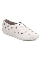 Romwe Romwe Star Embellished White Pointed Shoes