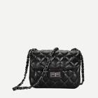 Romwe Twist Lock Quilted Chain Bag