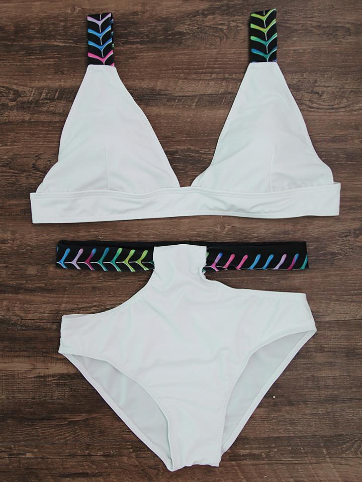 Romwe Contrast Trim Cutout Triangle Bikini Set