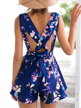 Romwe Deep V Neck Florals Flare Romper