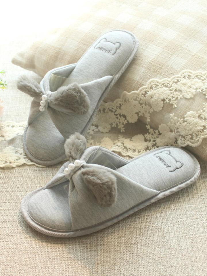 Romwe Fluffy Ear Flat Slippers