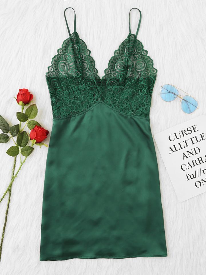 Romwe Scalloped Lace Panel Cami Nightdress