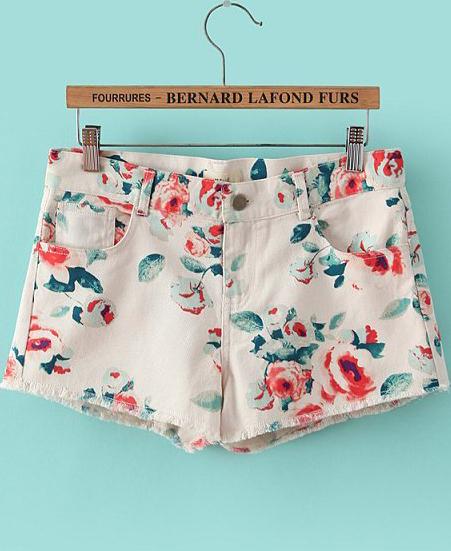 Romwe White Pockets Floral Straight Shorts