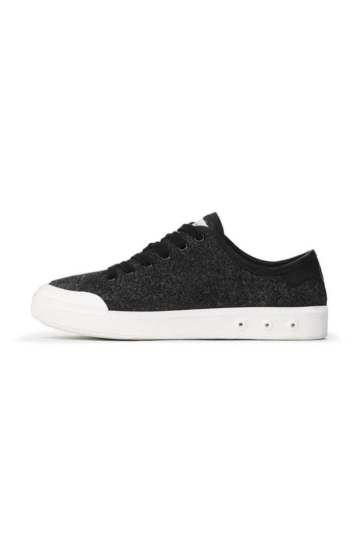 Rag & Bone - Womens Standard Issue Lace Up - Black Wool - 35 / 5