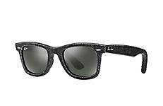 Ray-ban Unisex Black Wayfarer Sunglasses