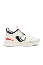Avid Sneaker