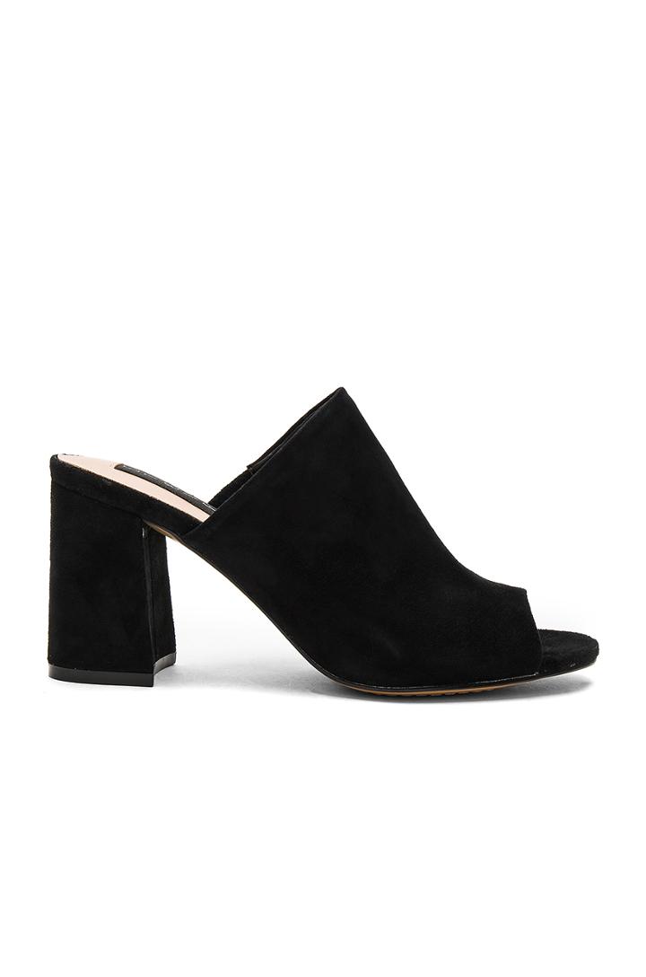 Fume Heel