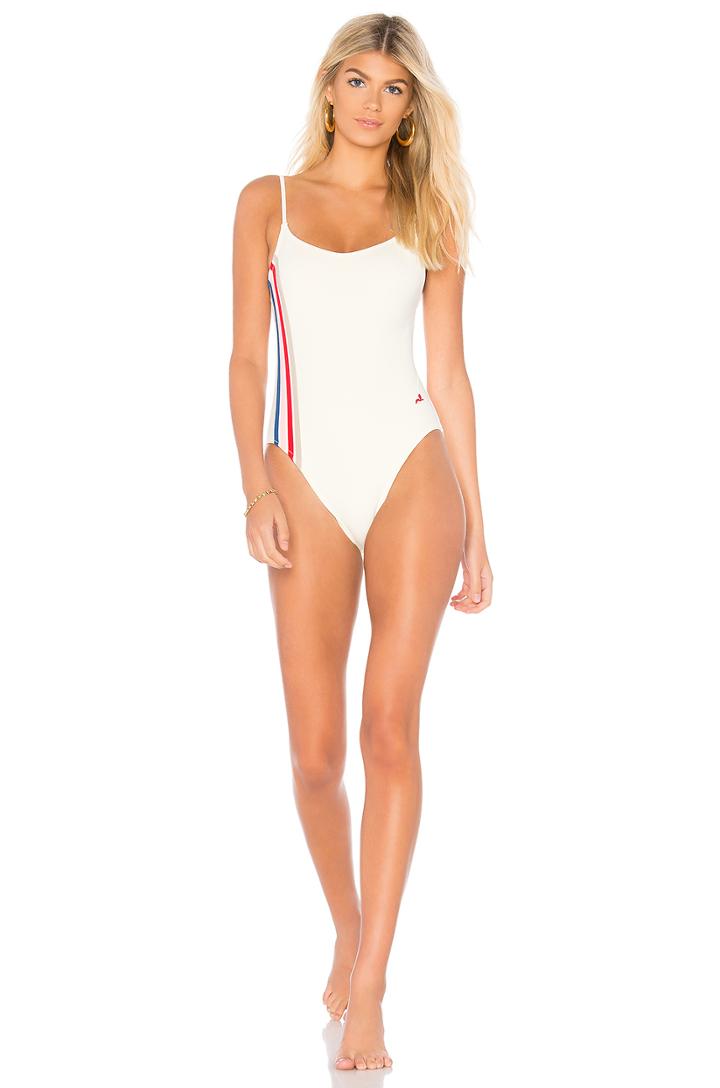 Cait One Piece
