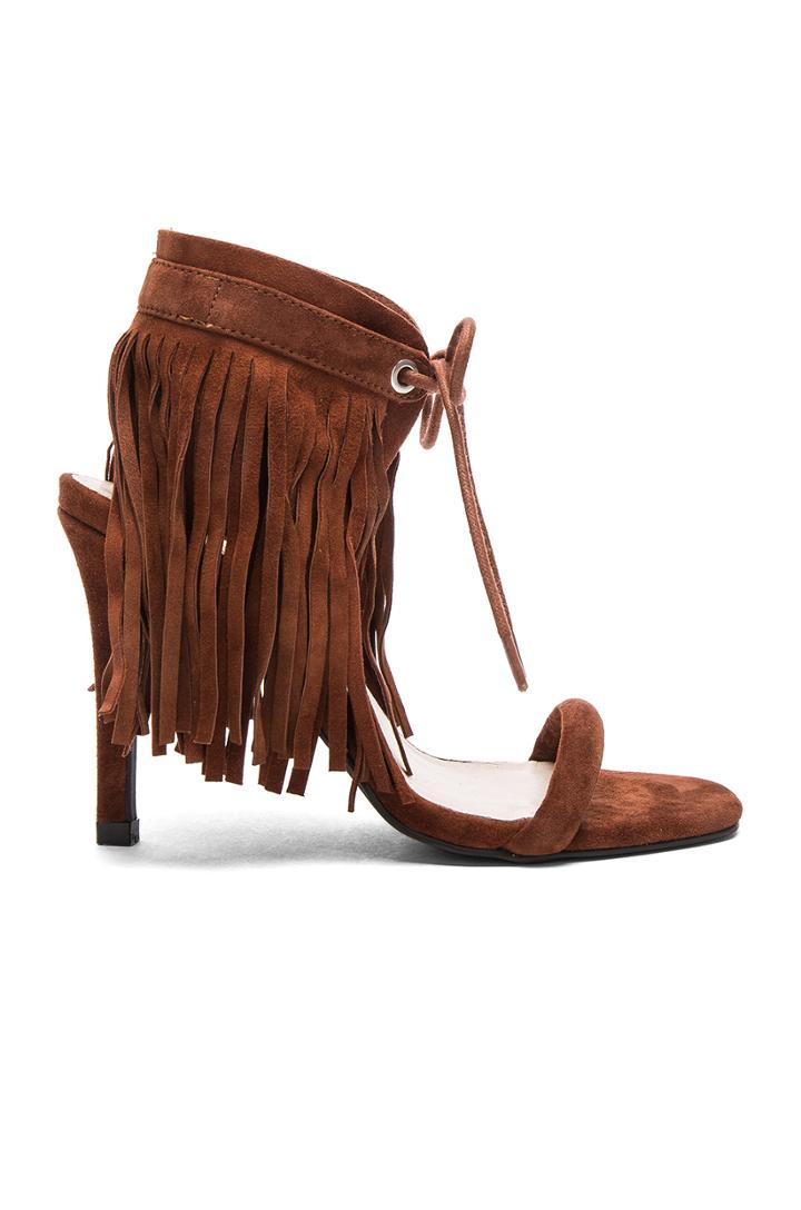 Mavin Heel