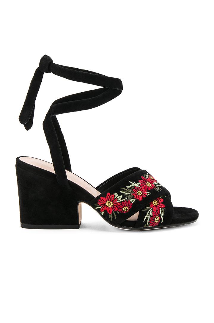 Flora Heel