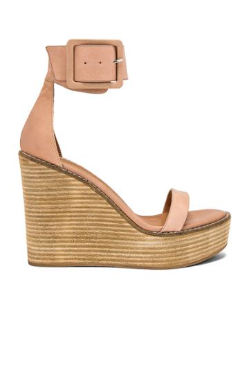 Kimi Wedge