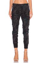 Boyfriend Cargo