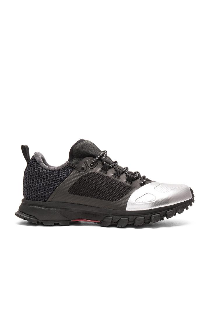 Adizero Xt Sneaker