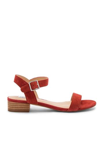 Cache Sandals