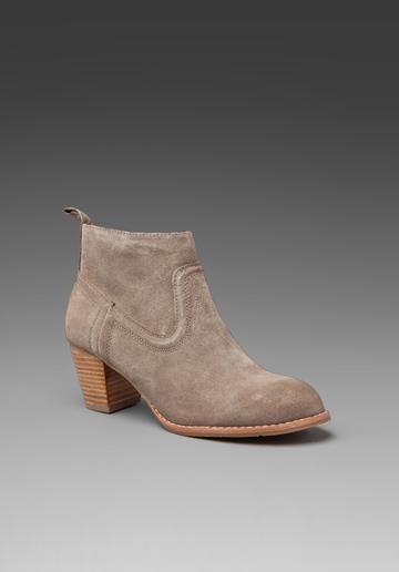 Dv By Dolce Vita Jamison Bootie In Taupe