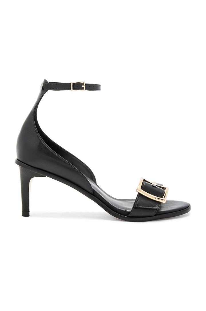 Ilana Sandal