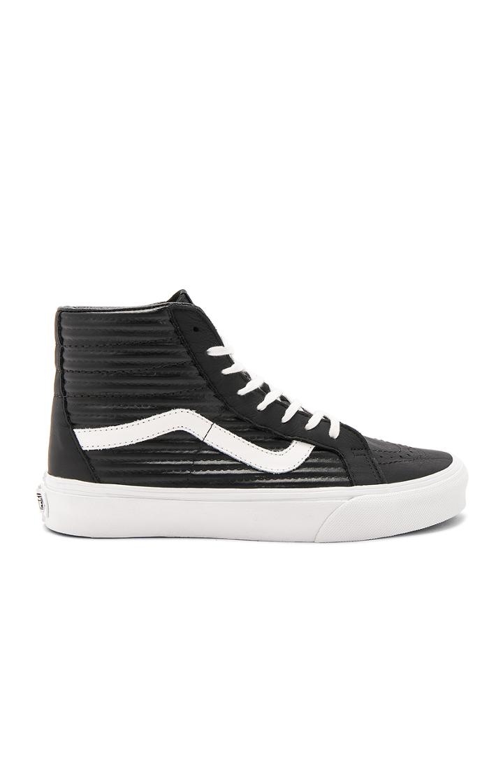 Sk8-hi Reissue Sneaker
