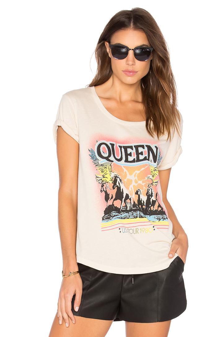 Queen Tee